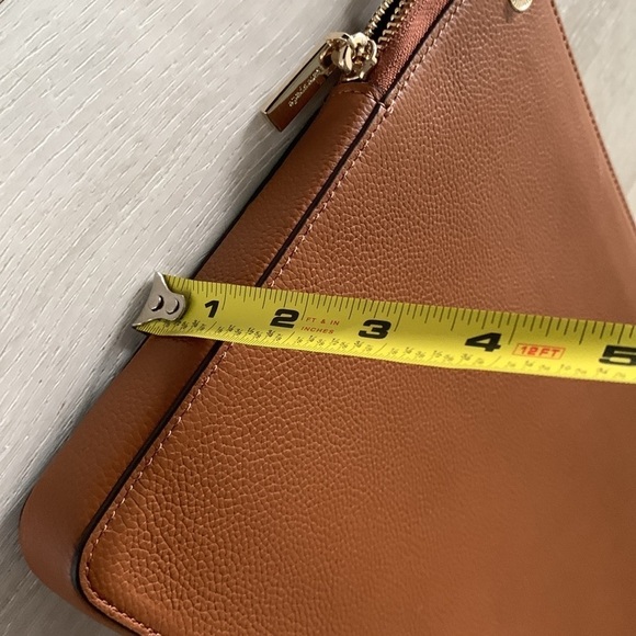 Kate Spade Brim Laptop for Tote Bag camel tan - Picture 5 of 10